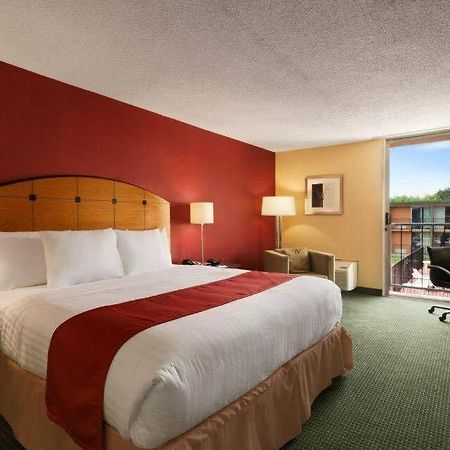 Baymont By Wyndham Salem Roanoke Area Hotel Luaran gambar