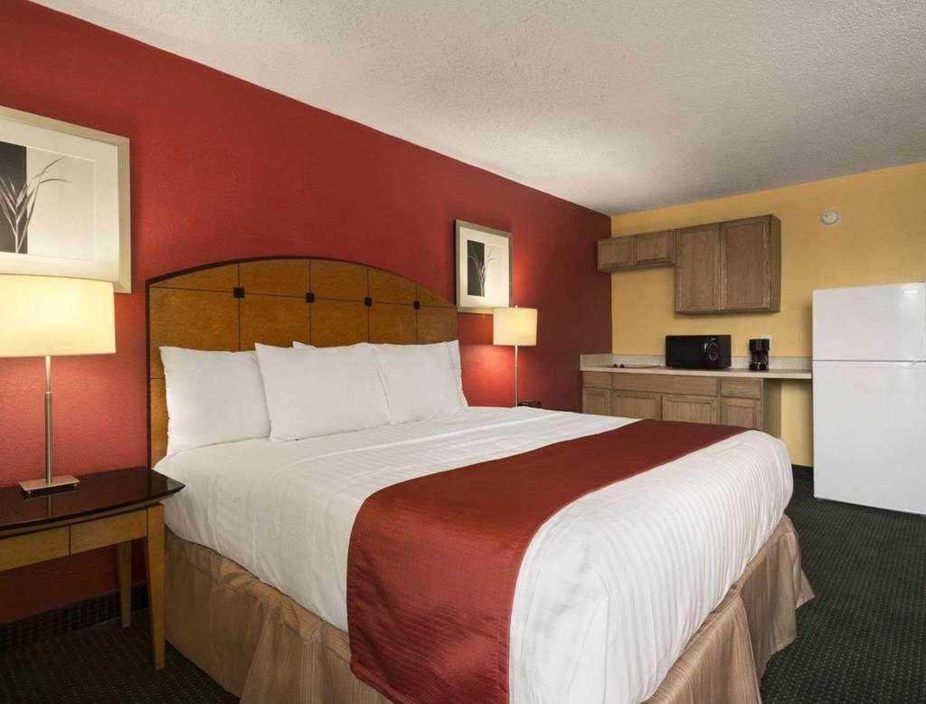 Baymont By Wyndham Salem Roanoke Area Hotel Bilik gambar